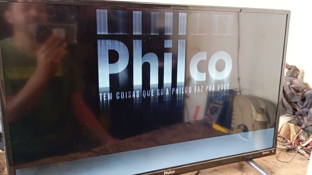 Philco ptv32g50sn led . imagem trêmula.