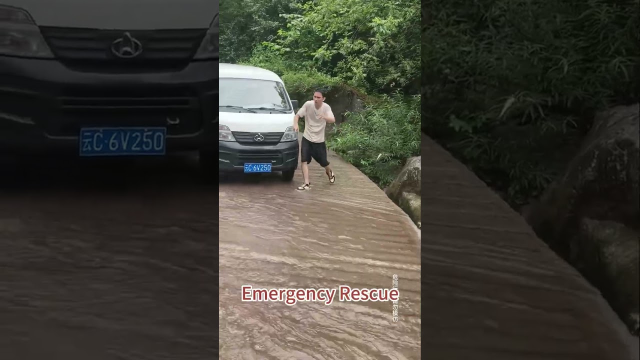 Spreading positivity during the flood #kindness #inspiration