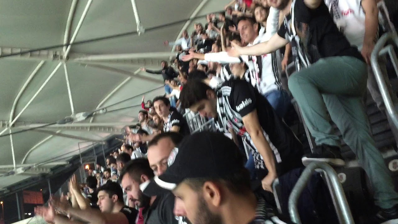 Beşiktaş-Leipzig Mahmut Uslu Ananın AMI-Vodafone Arena