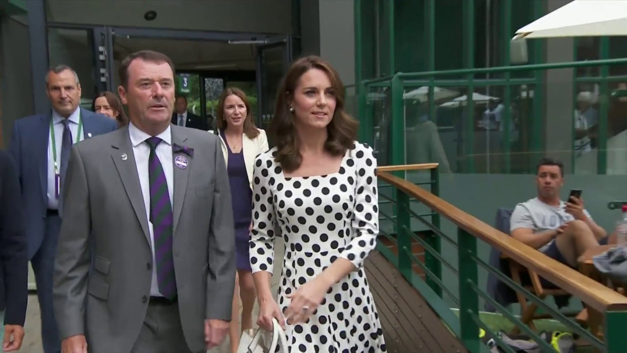Kate debuts shorter hairstyle at Wimbledon