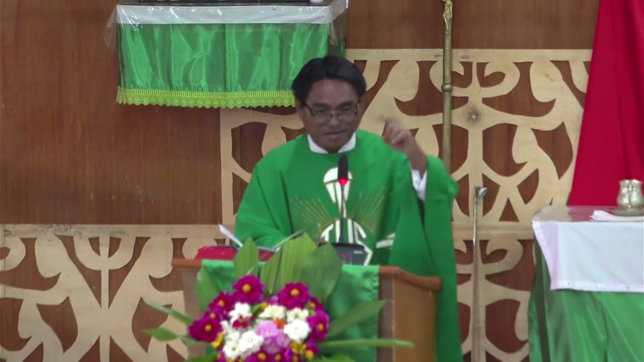 Homili Pastor Yulius Daenang Wadja, Pr