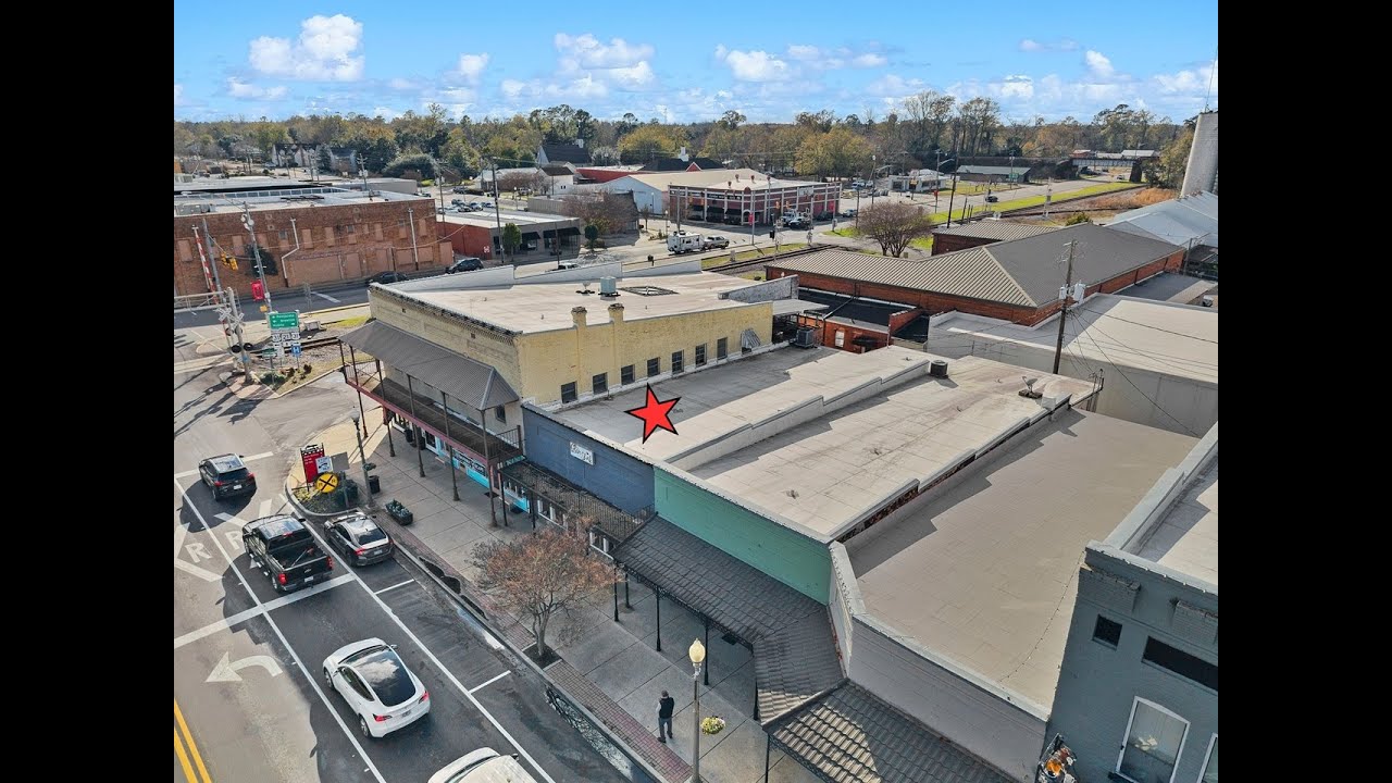 Historic Downtown Commercial Real Estate | 2,400 SF High Traffic Location | Atmore, AL
