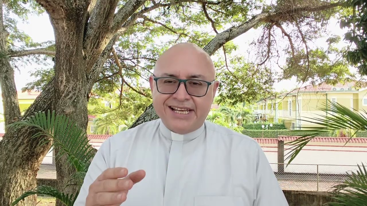 Expulsaban a muchos demonios, y ungían con aceite a muchos enfermos y los curaban.