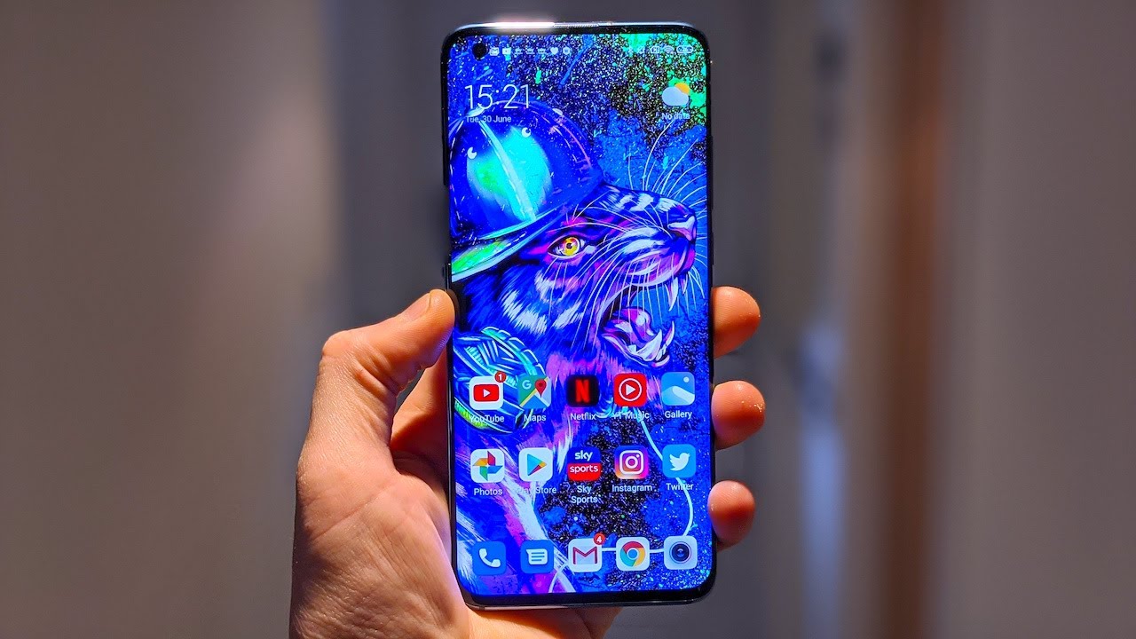 Recenzja Xiaomi Mi 10 &ndash; 4 miesiące po szumie medialnym!