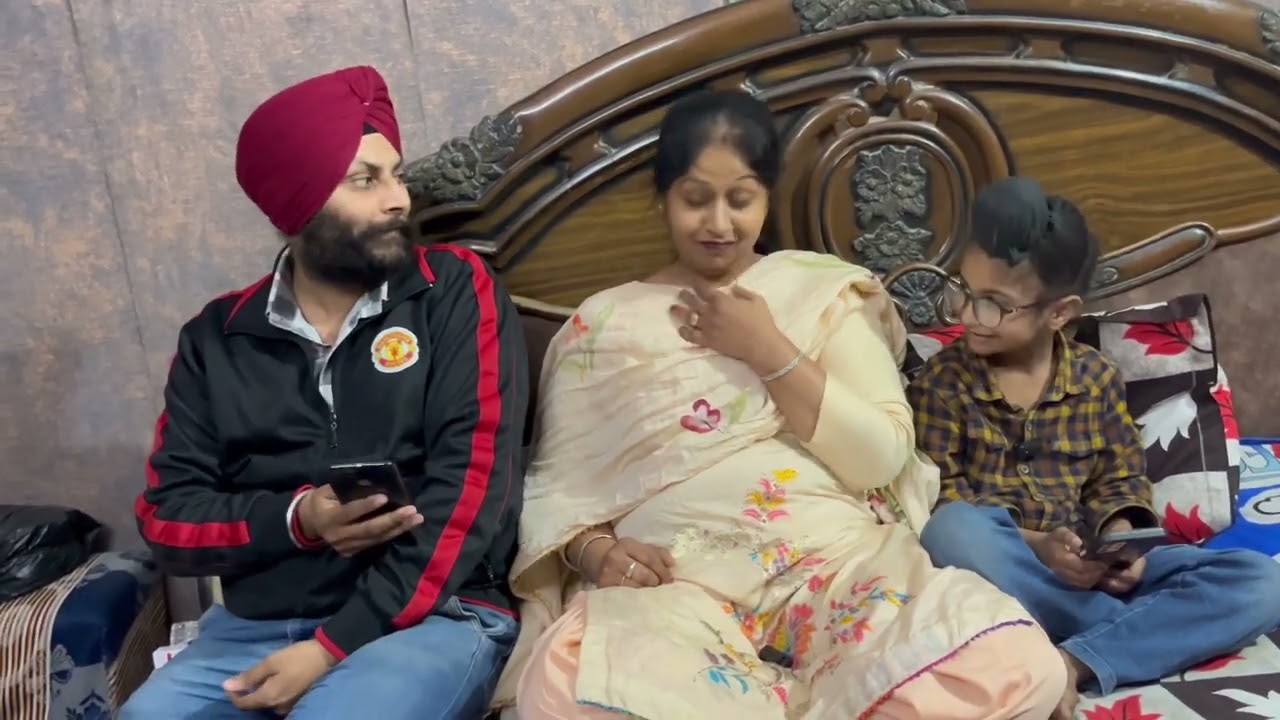 ਆਨਲਾਈਨ ਸ਼ਾਪਿੰਗ ਤੋ ਰੌਲਾ (online shopping to rolla)😍