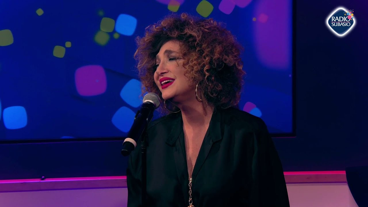 Marcella Bella - Montagne verdi - Live Acoustic 03/03/2025 (HD)
