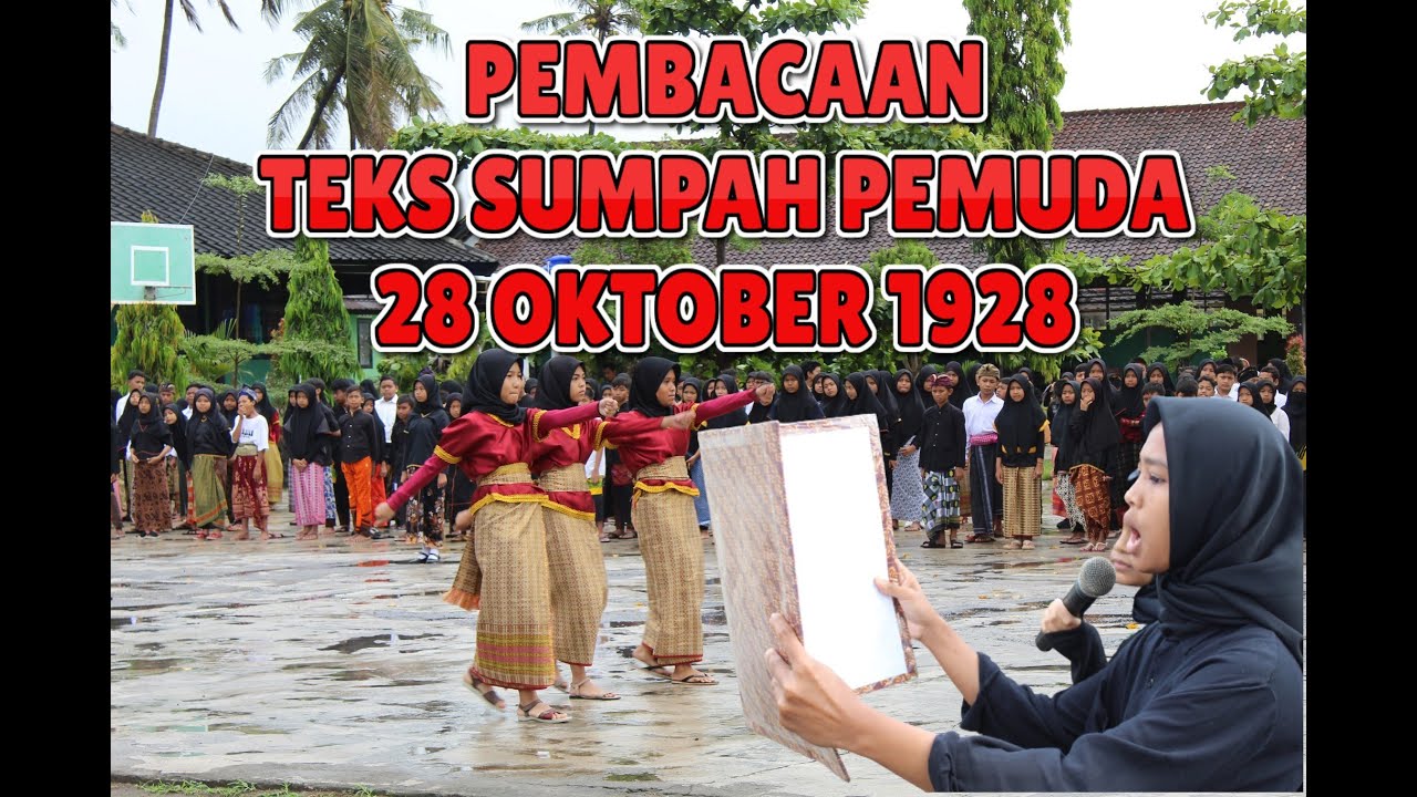 Pembacaan teks Sumpah Pemuda pada Apel Upacara peringatan Hari Sumpah Pemuda di SMPN 1 Suela