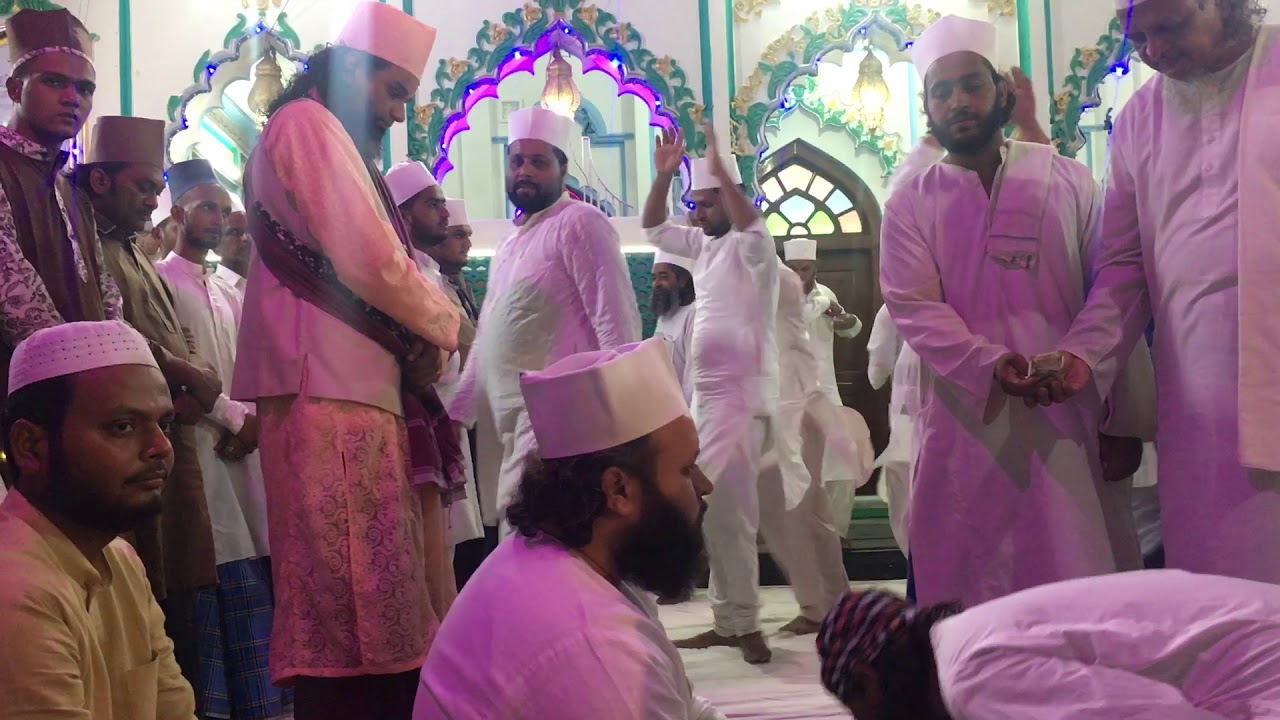 Tera karam na hota to meri jindagi na hoti.