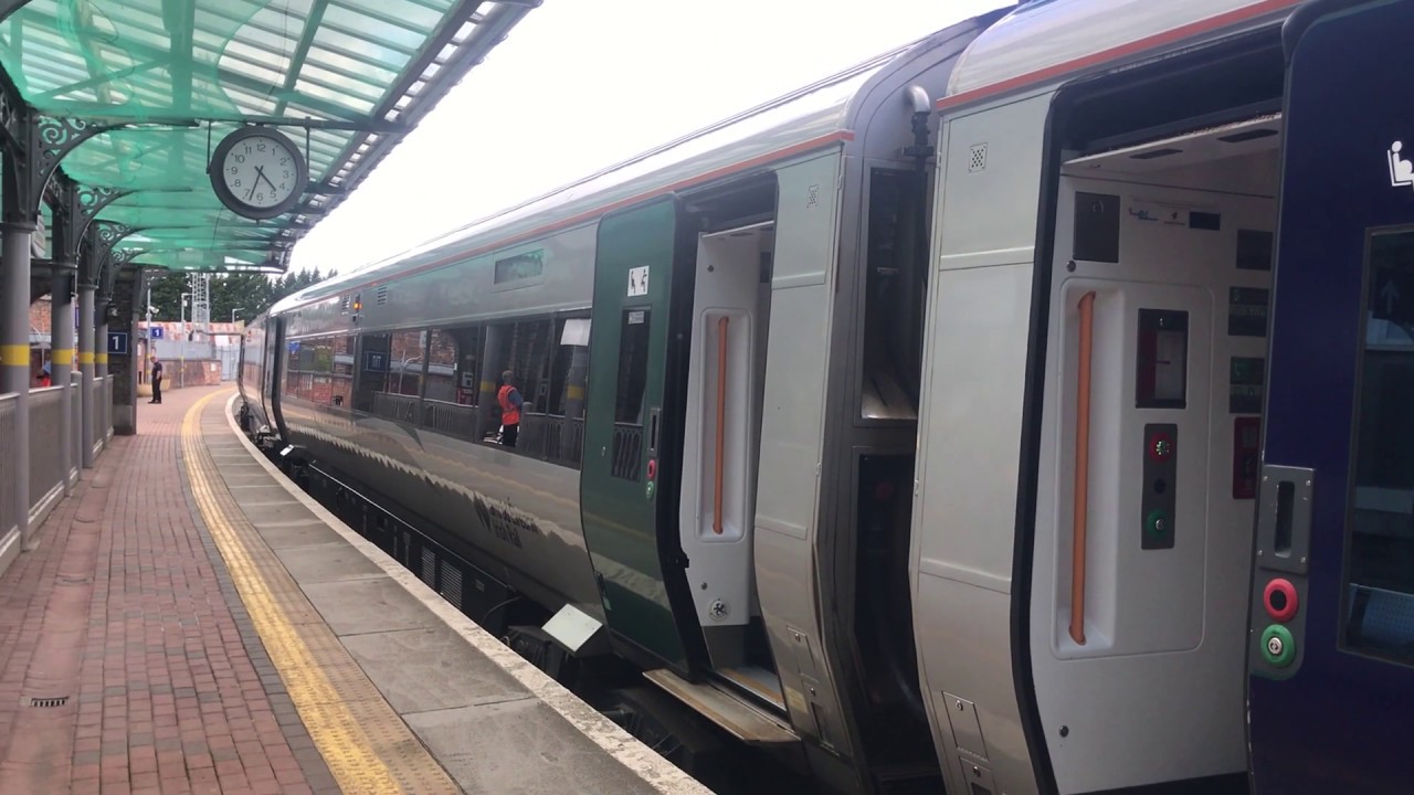 22000 class and 29000 class at Drogheda Train Station