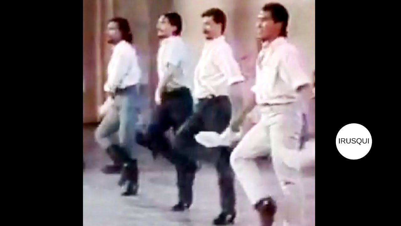Fabián Irusquibelar en el Ballet Folklórico Nacional de Argentina ATC - Malambo Santiagüeño (Dance)