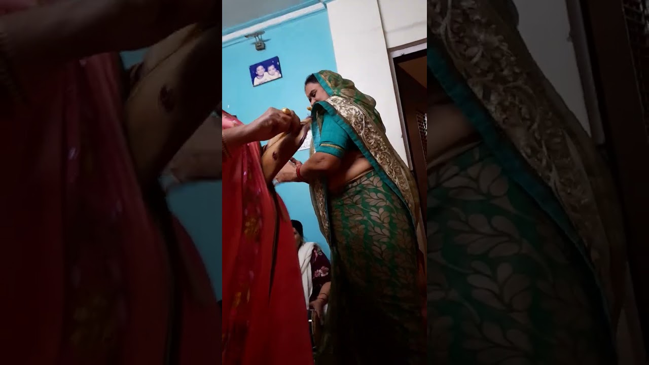 Jaise Lage Dulhaniya Jaise Maiya Hamari