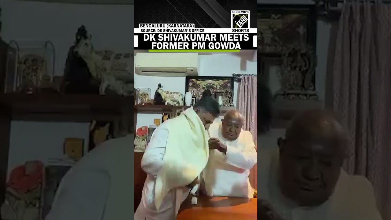 Karnataka CM-designate DK Shivakumar meets Ex-PM HD Deve Gowda ahead of his swearing-in as CM