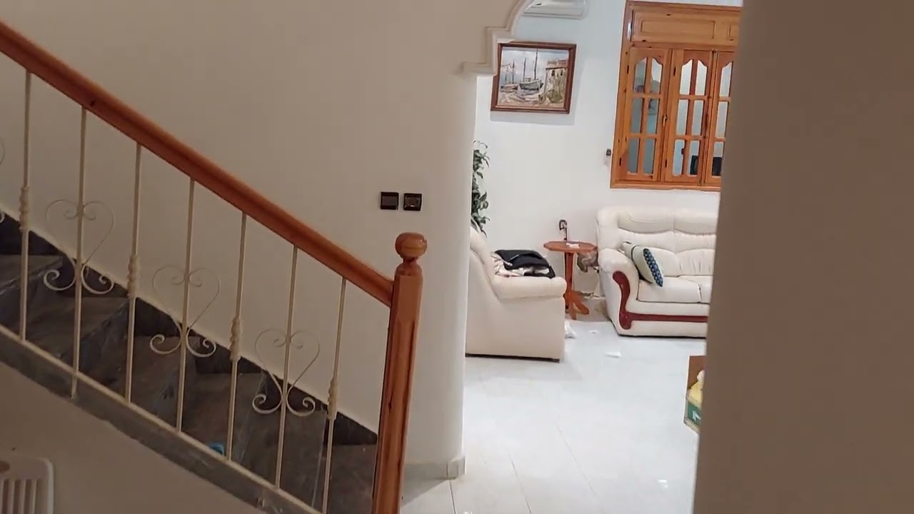 0668836377فيلاء للبيع بالسعيدية بها بفرشها 150مترامام كافي ابروكسال 160مليون