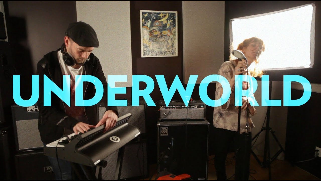 TOMORROW WE MOVE TO HAWAII / UNDERWORLD / LIVE AT BRAUND SOUND