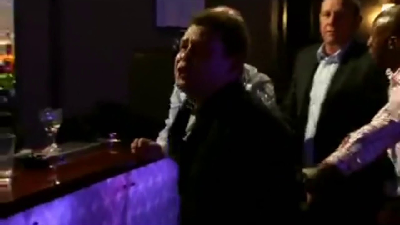 Coronation Street - Lloyd Mulanney Vs Chris Gray (6th December 2010)