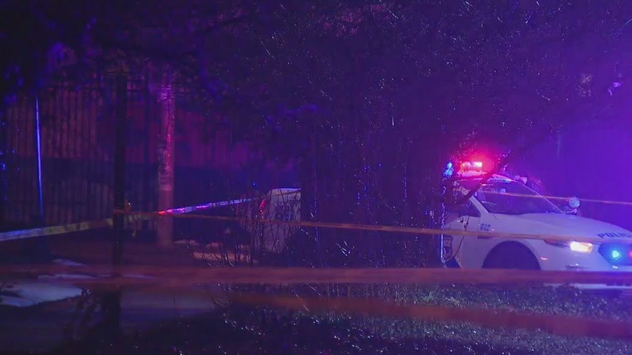 Carjacking suspect shot in head during second robbery attempt in Philly, police say | FOX 29 News