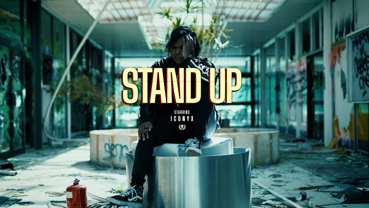 Stand Up   ICONYX