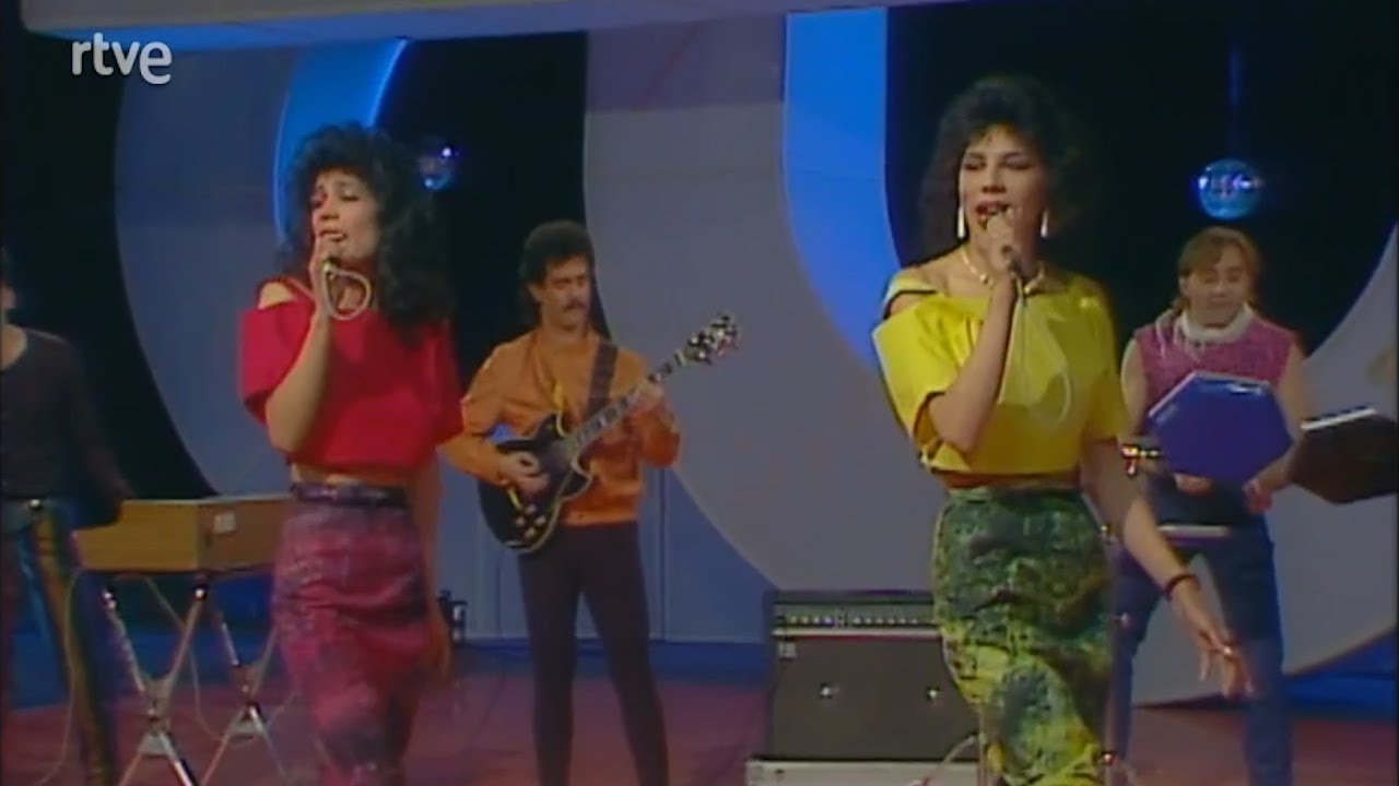 Azúcar Moreno presenta su primer disco en ``Estudio Abierto´´(TVE / 1984)