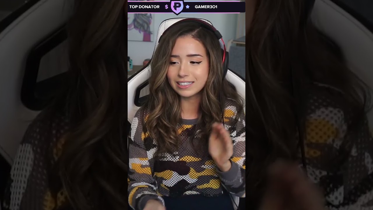 POKIMANE GIVES SHOUT-OUT TO SHORT KINGS | TWITCH JUST CHATTING #Shorts