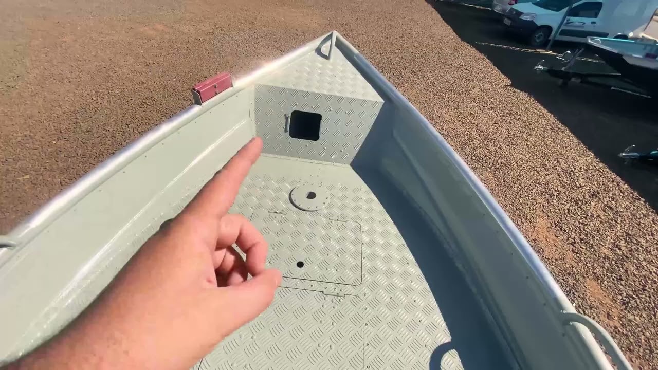 Novo BARCO de BICO com 1,80m de BOCA   Barco para MAR e REPRESAS com muitas ondas   Grand Atlantis
