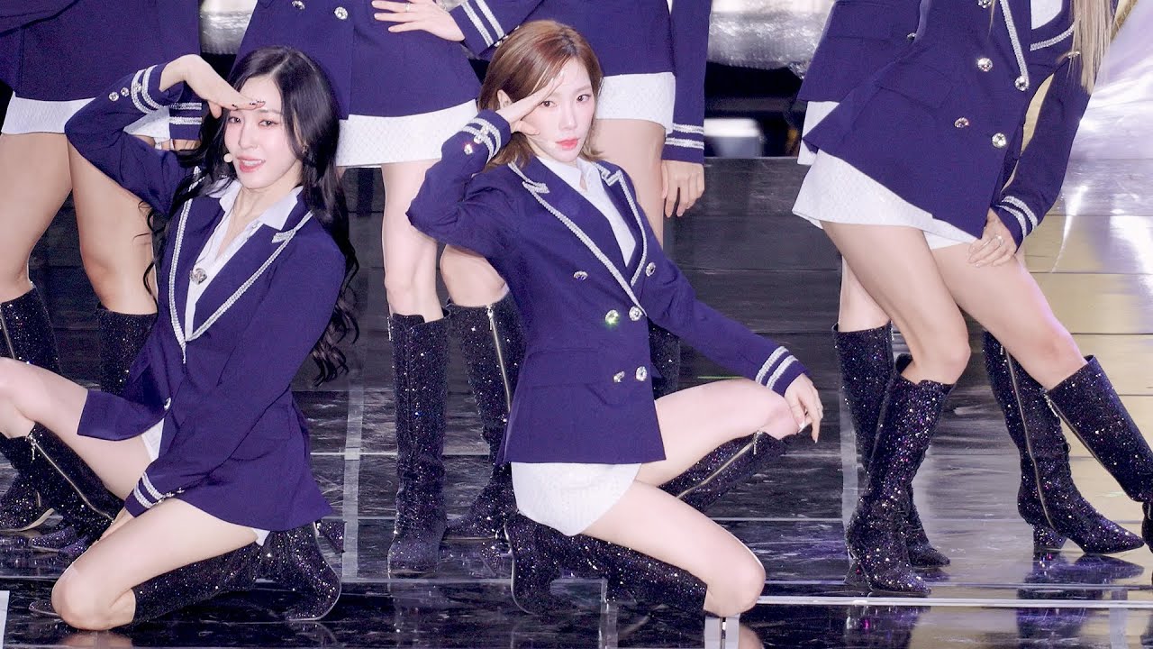 220903 태연 TAEYEON 소녀시대 Girls' Generation '소원을 말해봐 Genie' 4K 60P 직캠 @Long Lasting Love by DaftTaengk