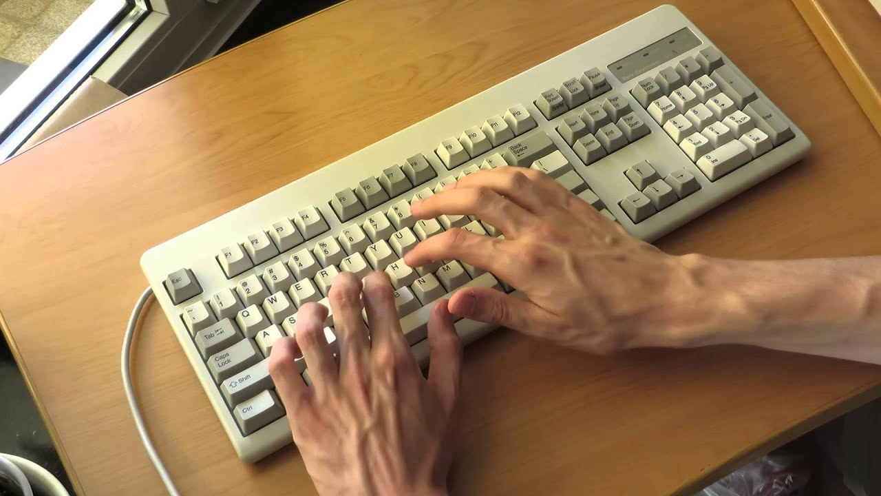 Topre & Realforce 104UW Review