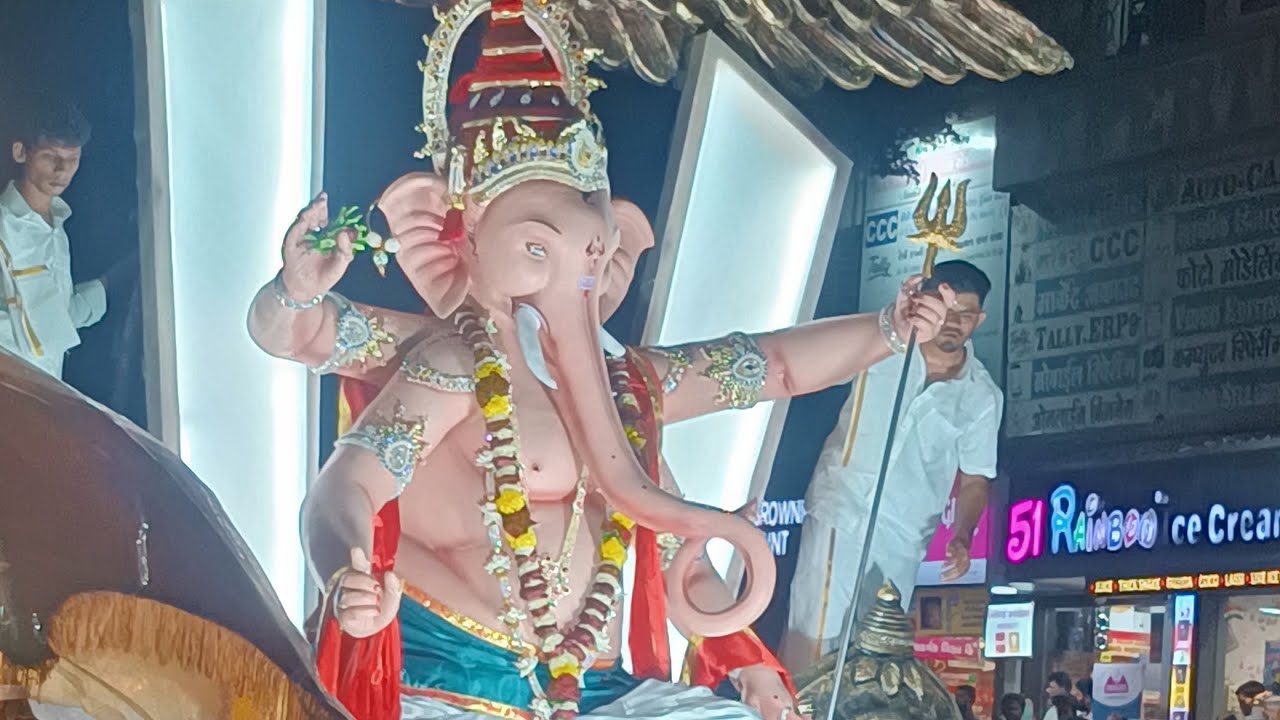 Rocky star band surat dance 2024