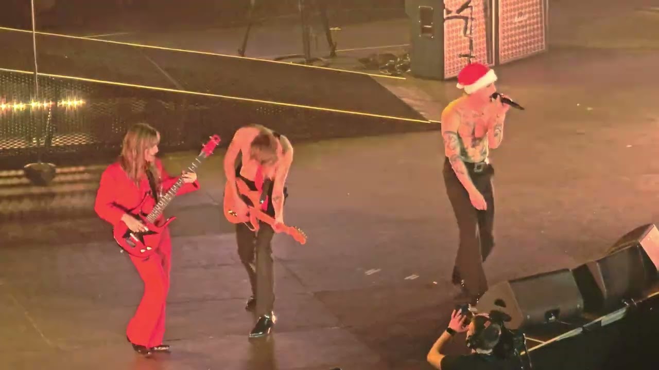 I Wanna Be Your Slave, Encore, Måneskin, Live in Manchester, 19 Dec 2023