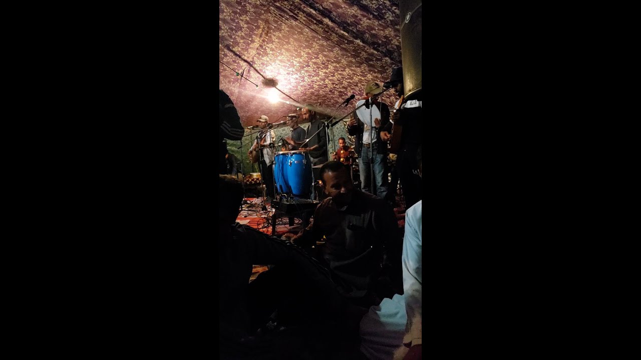 شاعلة مع فرقة السد بالقنادسة