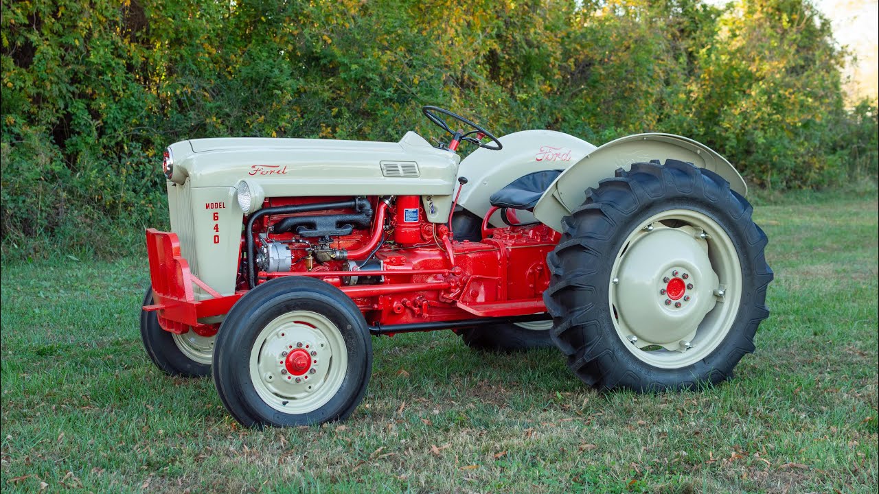 Farmall 140 / Ford 600 - 2025 Start Up & Intro to Ford 640
