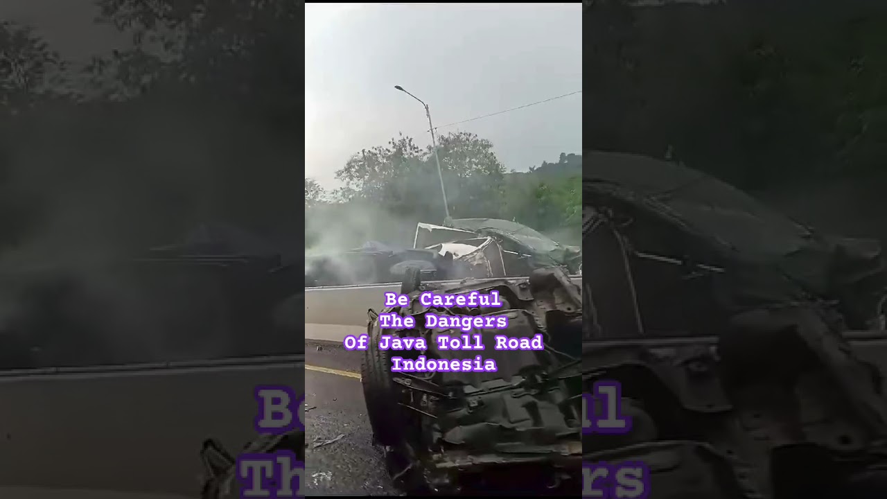 The Dangers of Toll Roads in Java, Indonesia. #shorts #tollroad #trafficaccident #trafficaccidents