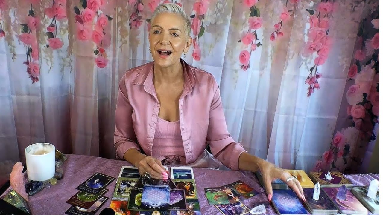 AQUARIUS Lucky Time...Very Unexpected Gift of Abundance $$$ You so Deserve this!!!
