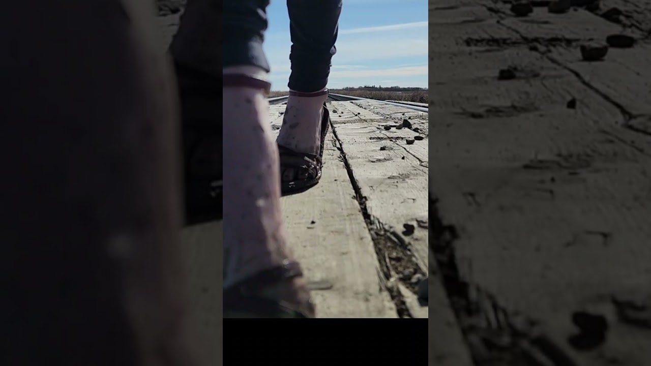 Muddy heels #mud #shoes #heels #walking