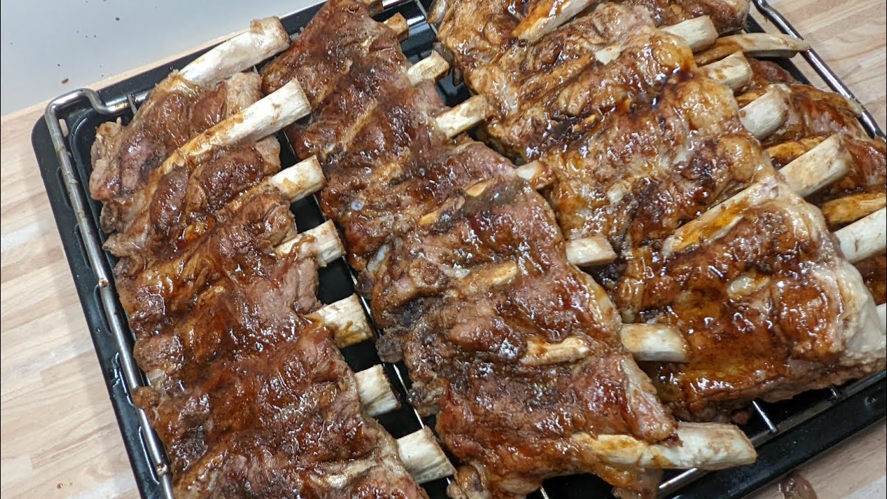 Hammer Kalbsrippchen, die vom Knochen fallen! zart und lecker! Spareribs einfaches Rezept Rippchen