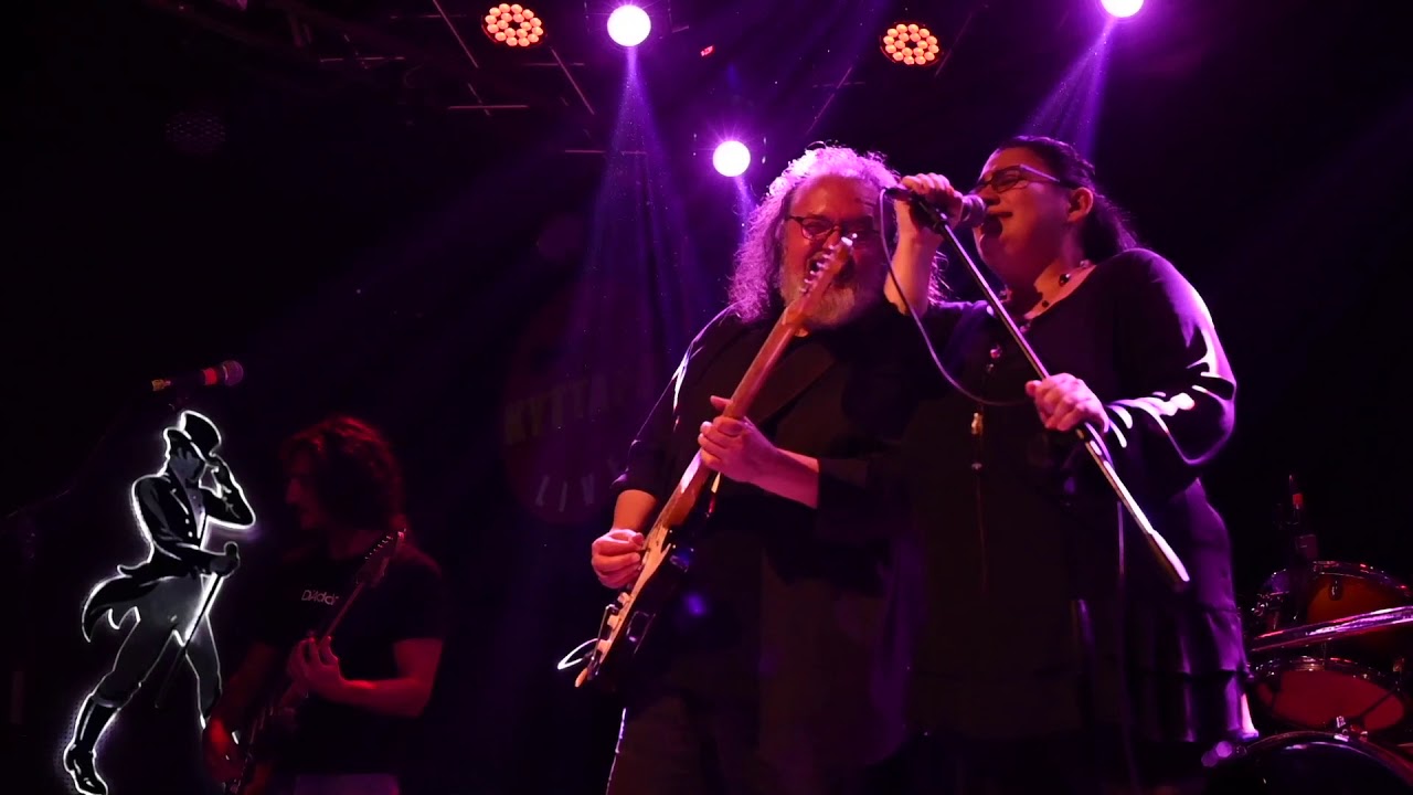 Summertime by Blues Wire ft Jennie Kapadai & Babis Tyropoulos