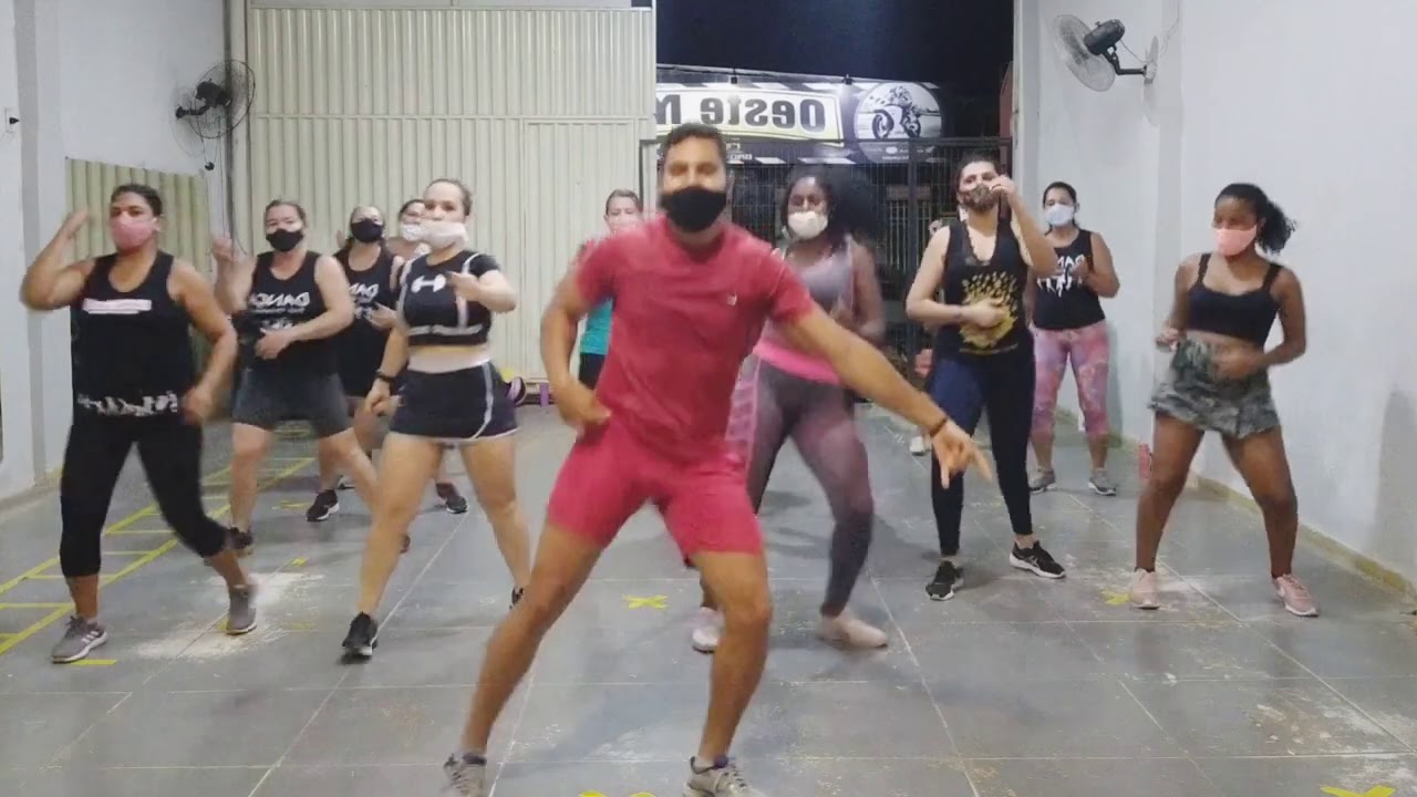 Já te esqueci - Léo Santana e Barões da Pisadimha (COREOGRAFIA) Prof. Klysmann