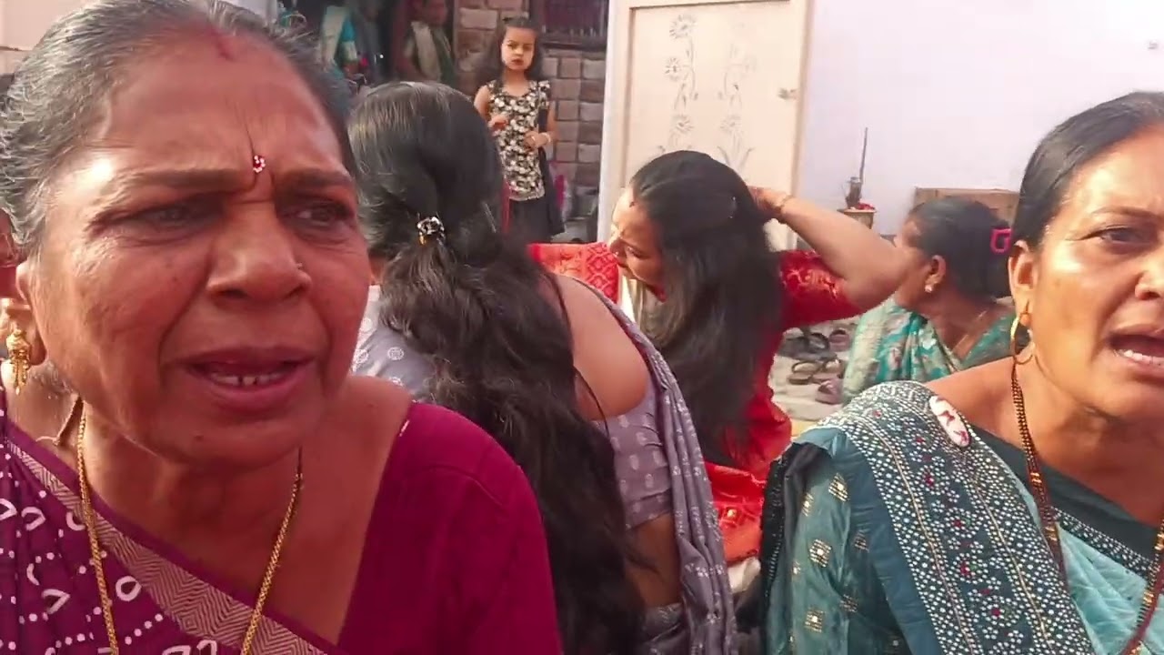 અવસર ઘેર આપણે ભગવતી સત્સંગ મંડળ