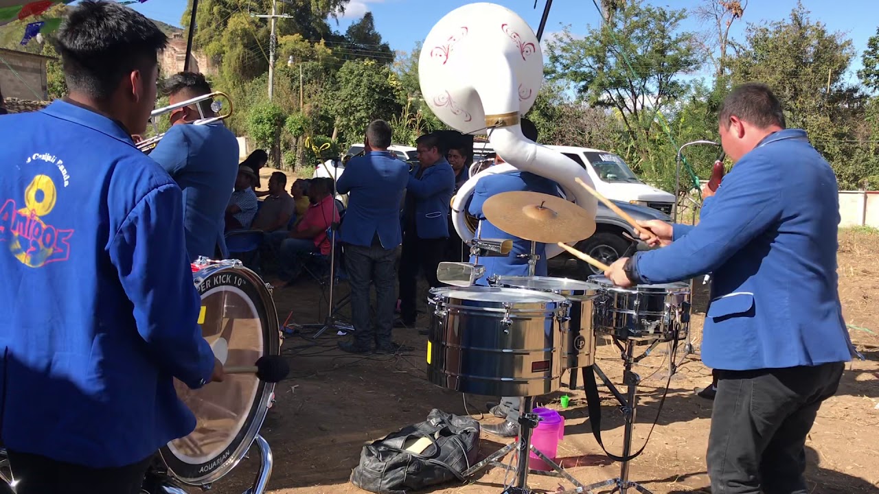 Jinetes en el cielo banda inolvidable  tarolero