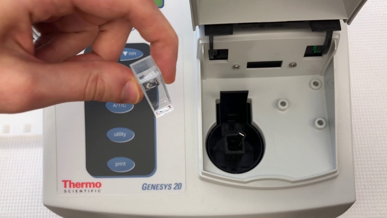 How to Use a Genesys 20 Spectrophotometer