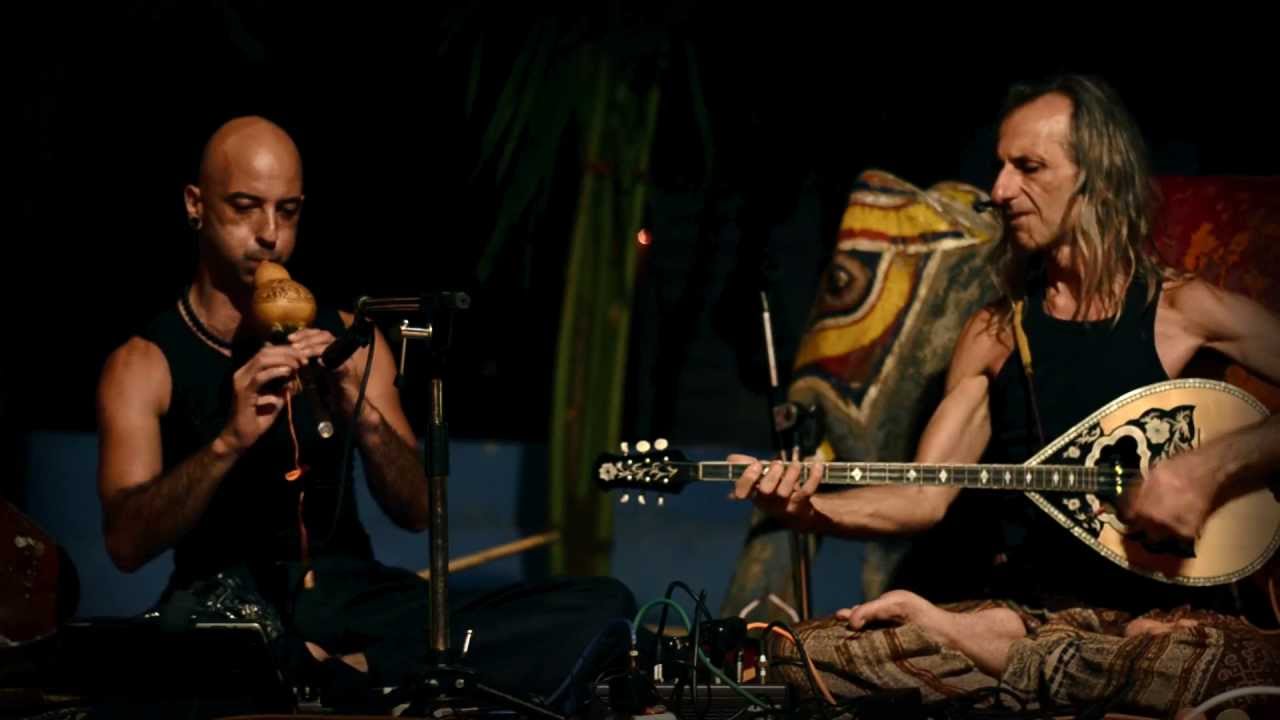 Avi Adir & Kristian Jyoti #2 (live concert Anjuna, GOA 2012)