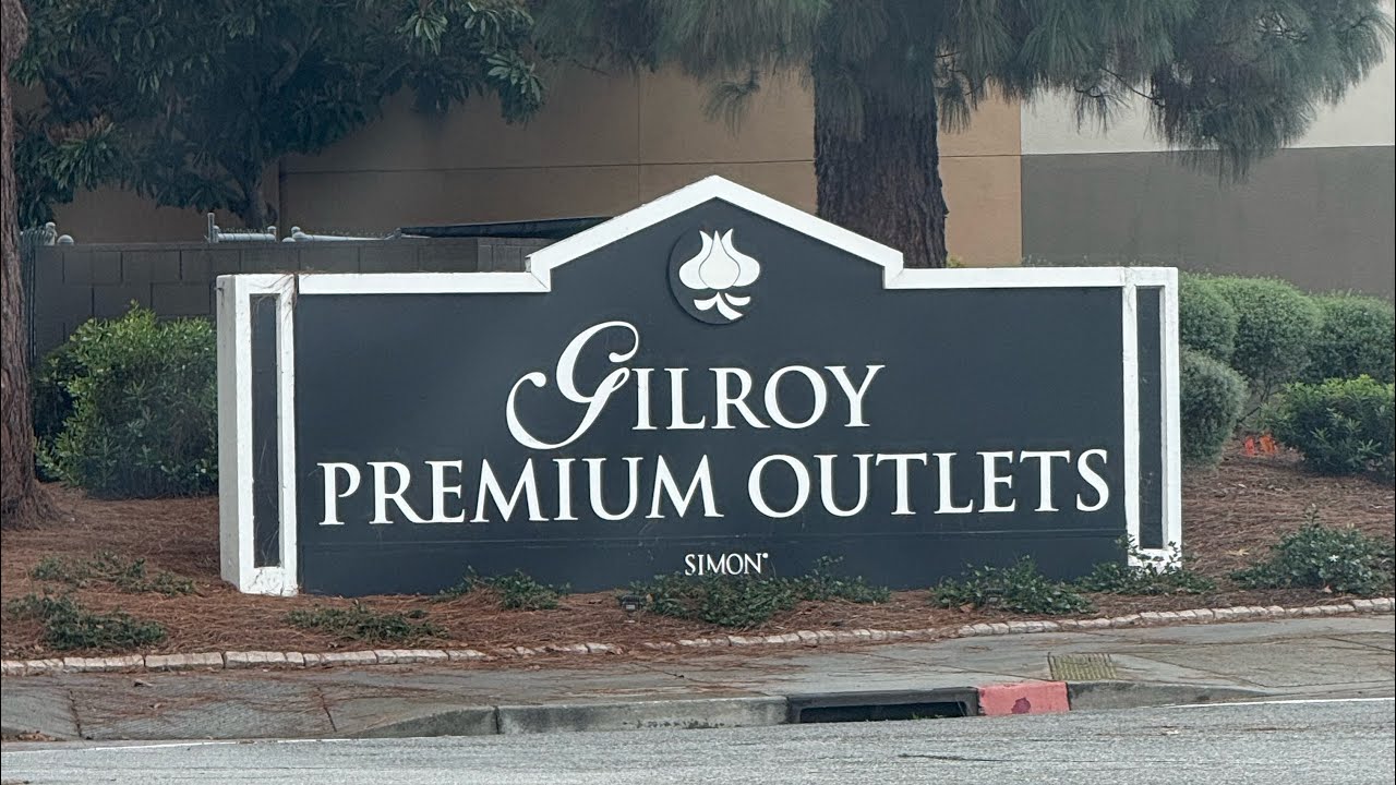 Gilroy Premium Outlets Part: 2