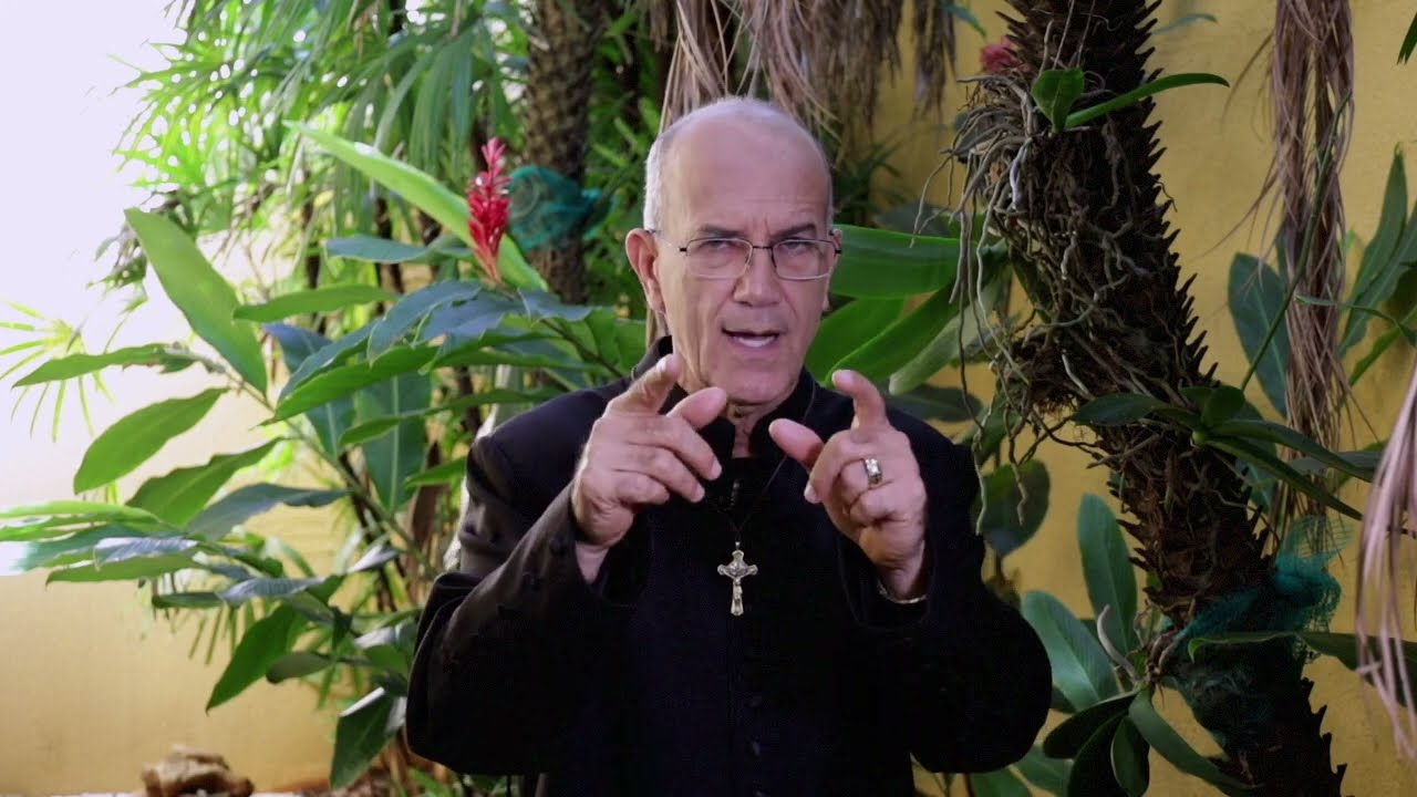 Crian&ccedil;as erotizadas e sensualizadas perdem a pureza &bull; Padre Luiz Augusto