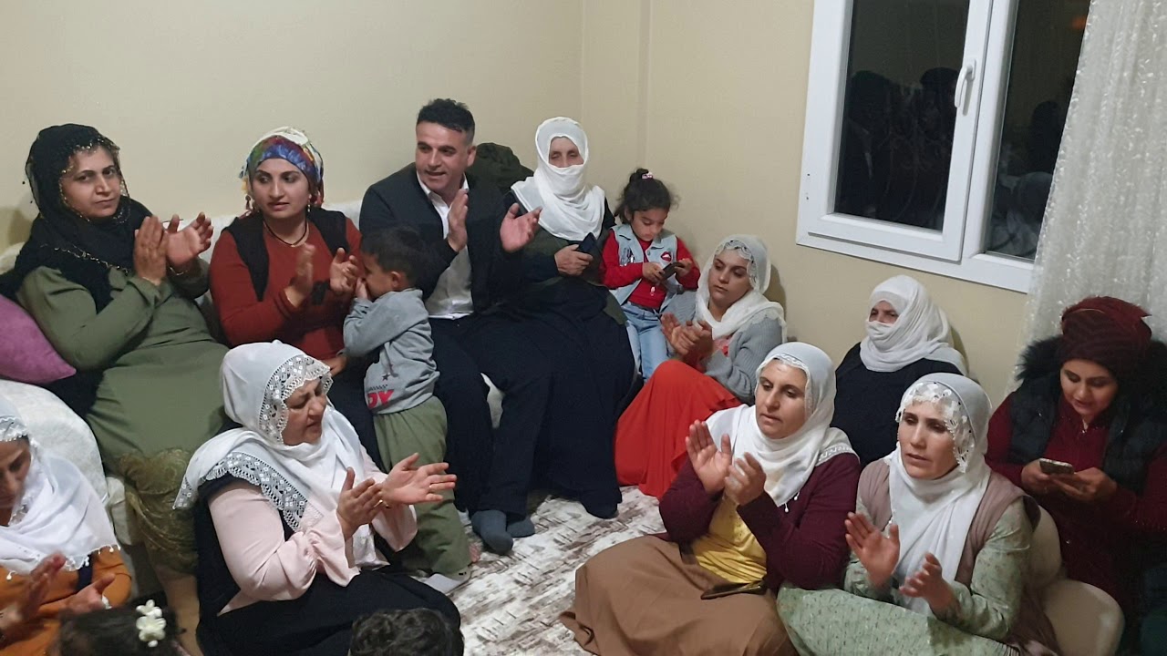 ESKİDEN KALAN HARIKA  KORO HALINDE KÜRÇE  DUET 2