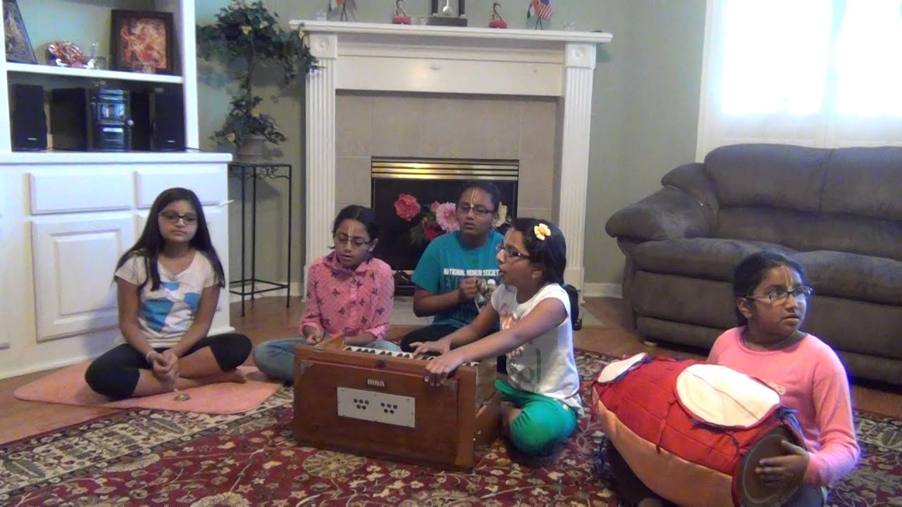 Kirtan by ISKCON Houston Kids