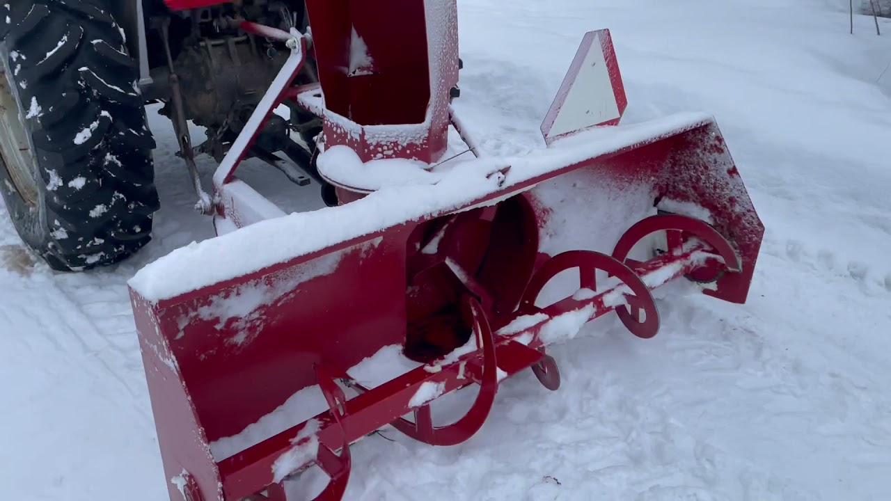 Massey Ferguson MF240S