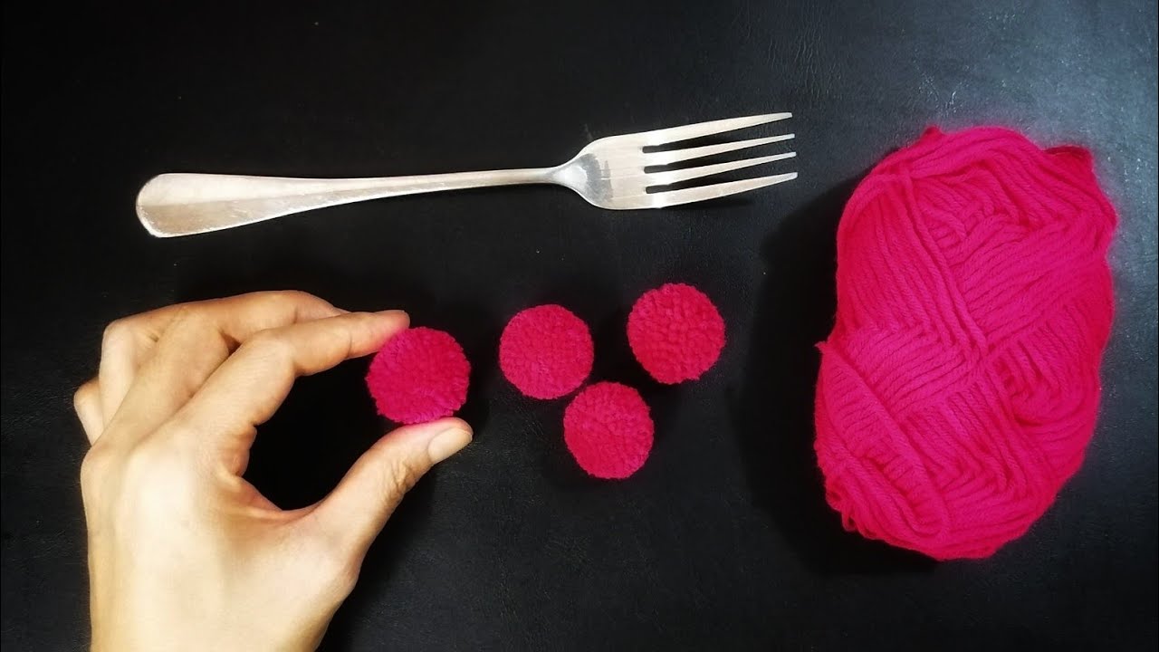 New! Super Easy Pom Pom Making Ideas with Fork