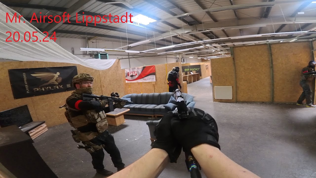 CQB Airsoft Madness: Tight Corners, Big Action
