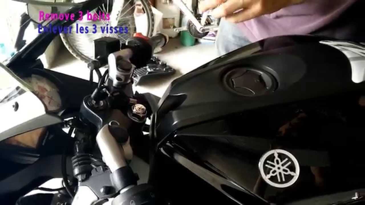 remplacement filtre à air tuto YZF 125 R replacement air filter