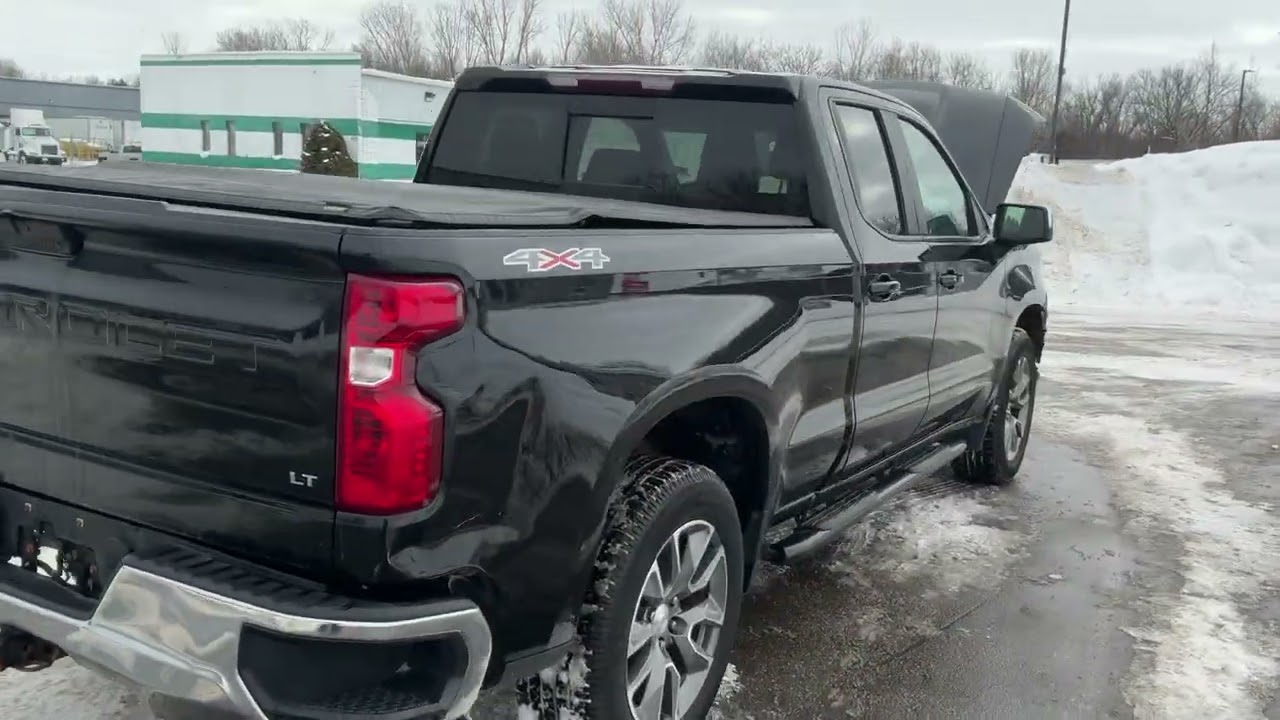 Lot #40246 - 2021 Chevrolet Silverado 1500 LT Double Cab 4WD