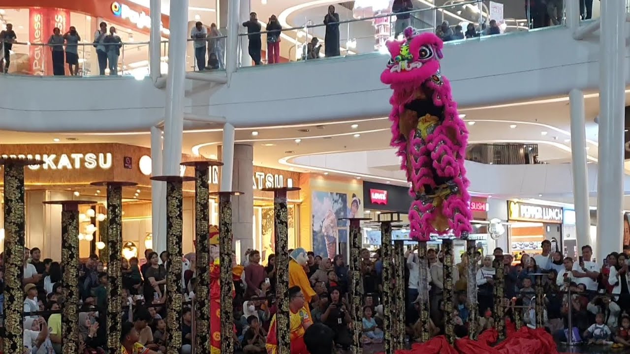 BARONGSAI TONGGAK BLACKPINK